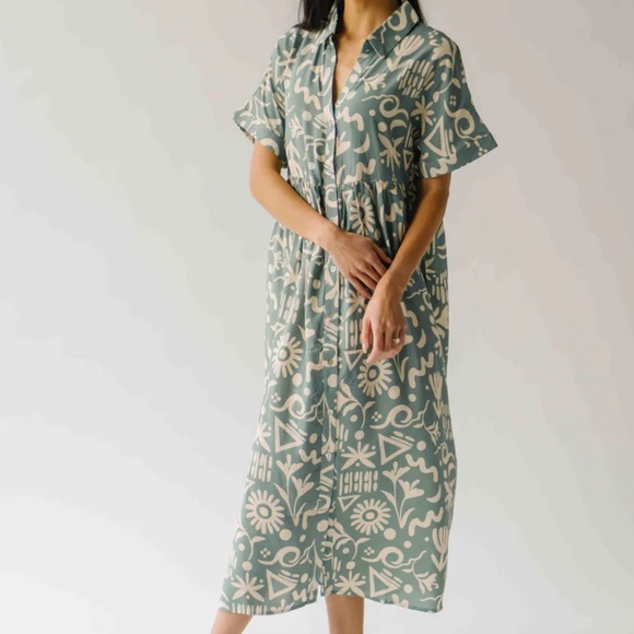 Piper & Scoot Dresses & Skirts - Stylish Green Patterned Dress